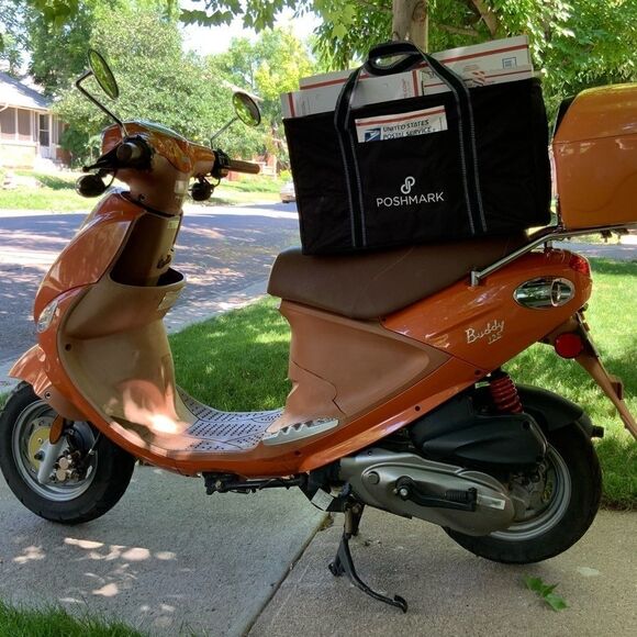 POSHMARK XXL ULTIMATE WIREFRAME UTILITY TOTE IN BLACK FABRIC COLLAPSIBLE POCKET - Picture 14 of 14